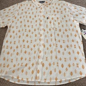 Reef Men's Cream and Orange Geometric Shirt NWT